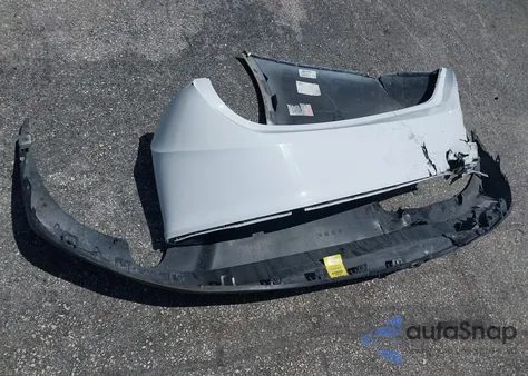 2023 Chevrolet Malibu Lt z USA, uszkodzony, nr VIN 1G1ZD5ST4PF225084